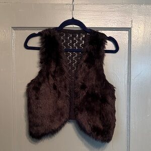 Stylish Black Faux Fur Vest